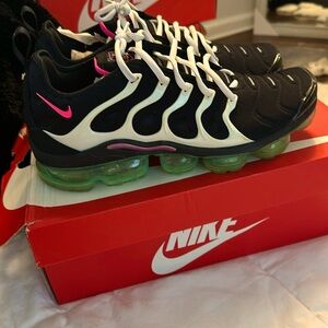 Nike air vapor max plus